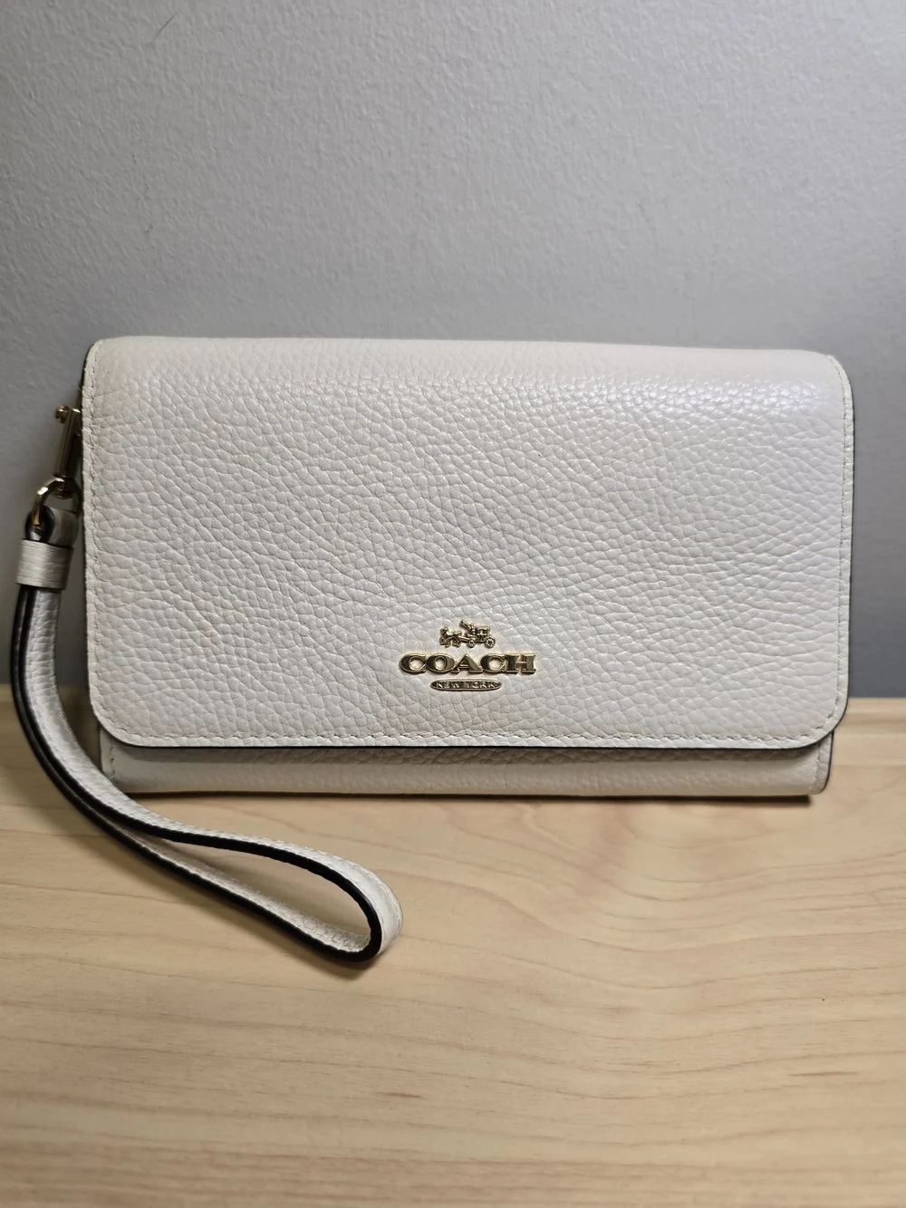 COACH 16115B Cream Ivory Pebbled Leather Wristlet Wallet Gold Hardware **